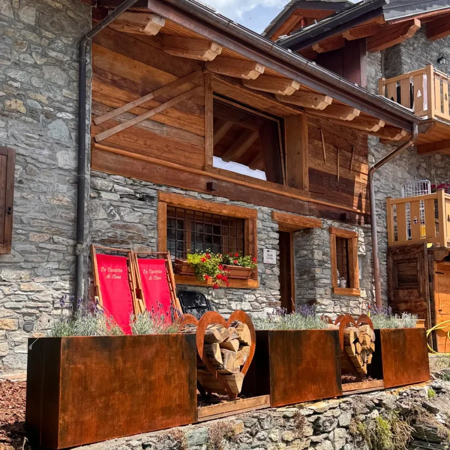Chalet-Cervino-external-Casette-di-Clou_res